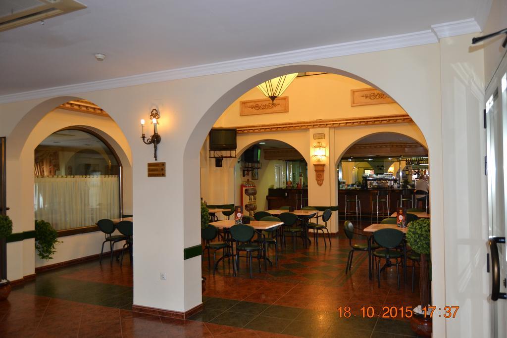 Hotel Poniente Moraleda De Zafayona 외부 사진