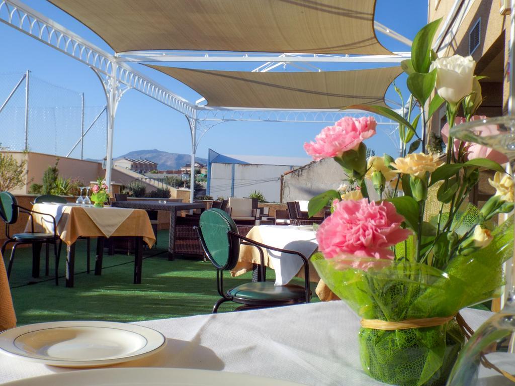 Hotel Poniente Moraleda De Zafayona 외부 사진